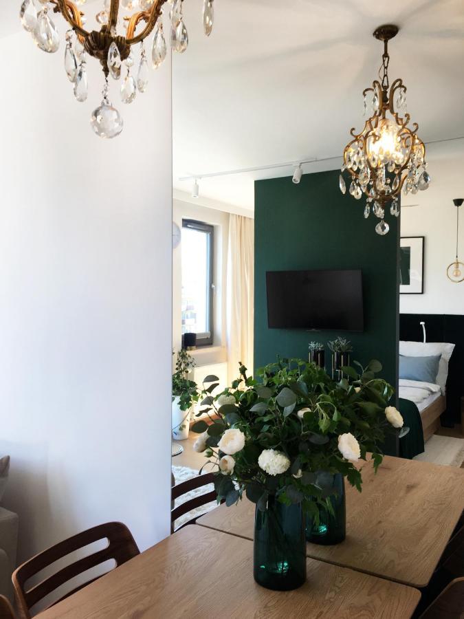 Green Apartment Gdansk Z Garazem Bagian luar foto