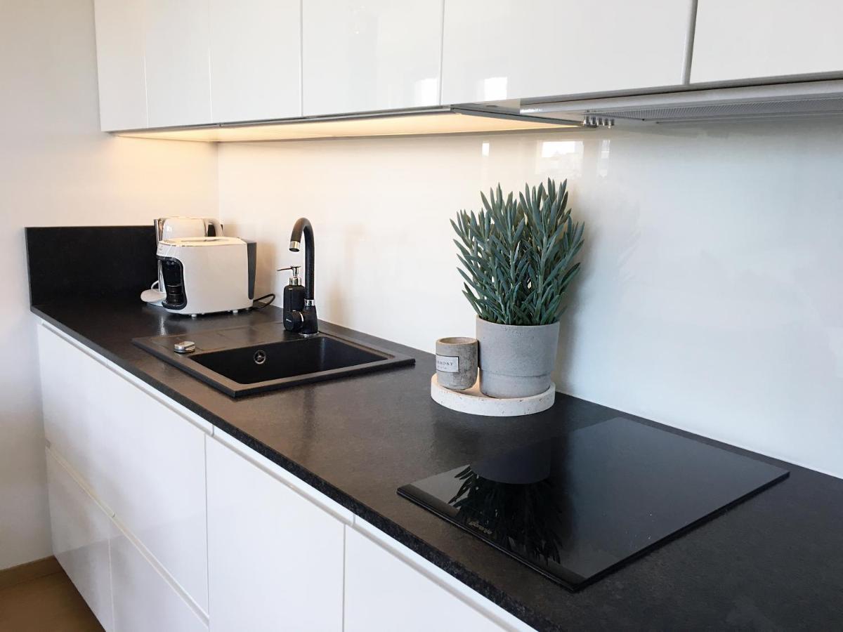 Green Apartment Gdansk Z Garazem Bagian luar foto